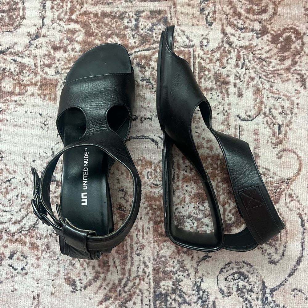 United Nude Black Geometric Heel Sandals